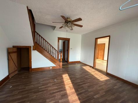 10050 Pipesville Road Gambier OH 43022
