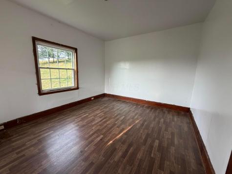 10050 Pipesville Road Gambier OH 43022
