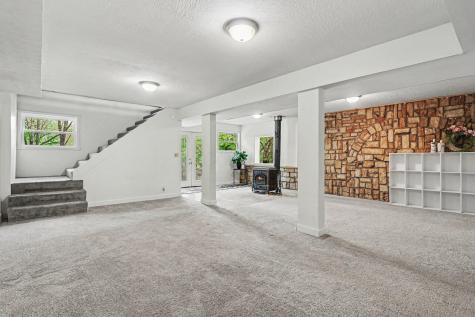 84 Royal Court Howard OH 43028