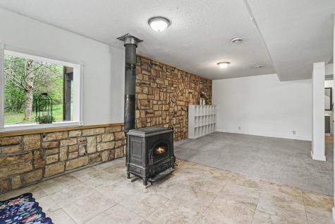 84 Royal Court Howard OH 43028