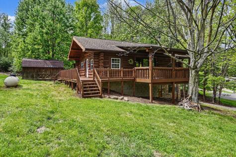 84 Royal Court Howard OH 43028