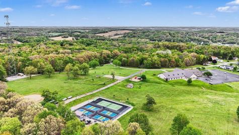 84 Royal Court Howard OH 43028