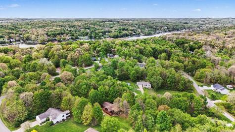 84 Royal Court Howard OH 43028