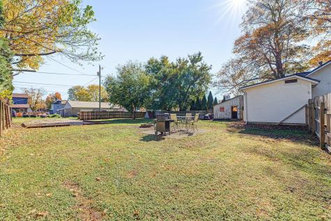 258 N Central Avenue Utica OH 43080
