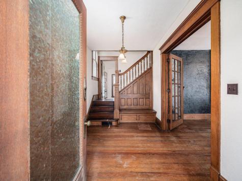 219 Coshocton Avenue Mount Vernon OH 43050
