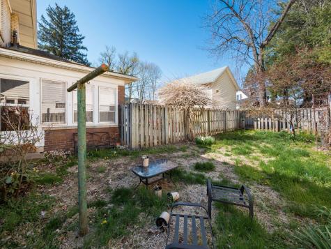 219 Coshocton Avenue Mount Vernon OH 43050