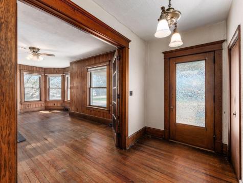 219 Coshocton Avenue Mount Vernon OH 43050