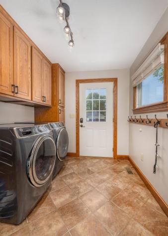 6 Ridgewood Avenue Mount Vernon OH 43050