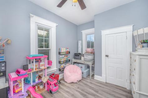 6 Ridgewood Avenue Mount Vernon OH 43050
