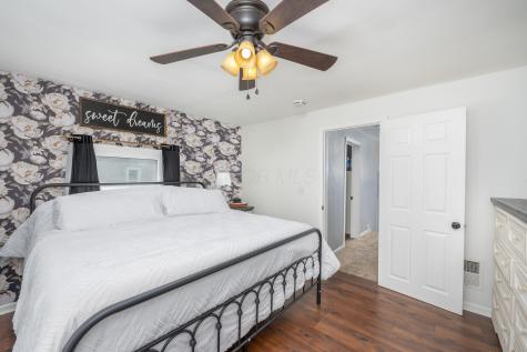 6 Ridgewood Avenue Mount Vernon OH 43050