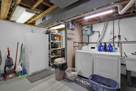 239 Hessenauer Drive Galion OH 44833