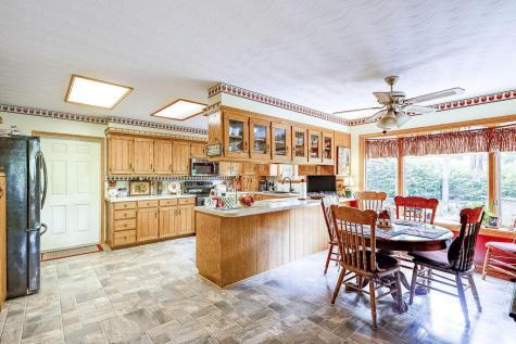 665 Highland Hills Drive Howard OH 43028