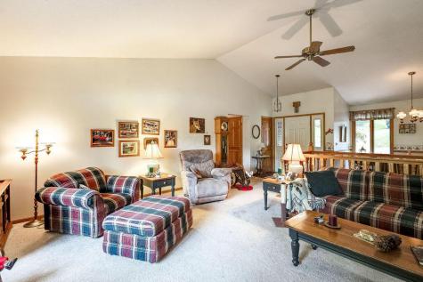 665 Highland Hills Drive Howard OH 43028