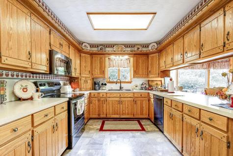 665 Highland Hills Drive Howard OH 43028