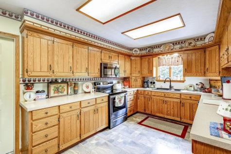 665 Highland Hills Drive Howard OH 43028