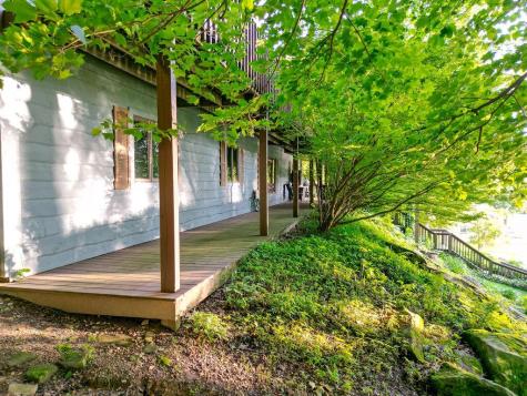 665 Highland Hills Drive Howard OH 43028