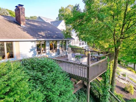 665 Highland Hills Drive Howard OH 43028