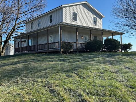 10367 Quaker Road Fredericktown OH 43019