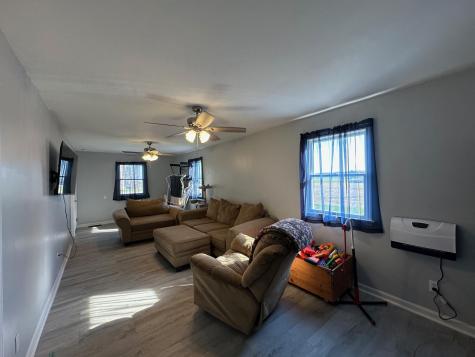 10367 Quaker Road Fredericktown OH 43019
