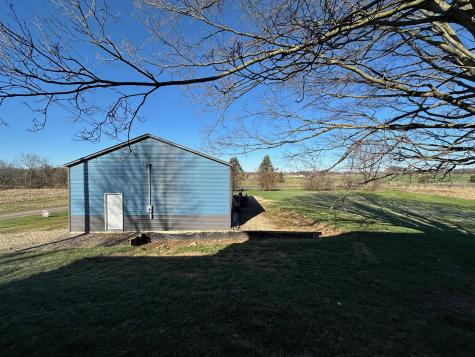 10367 Quaker Road Fredericktown OH 43019