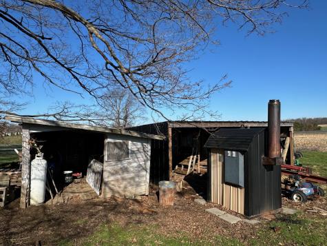 10367 Quaker Road Fredericktown OH 43019