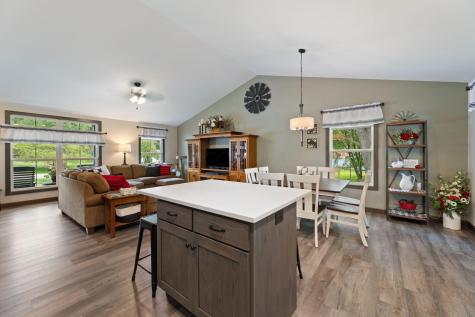 2776 Apple Valley Drive Howard OH 43028