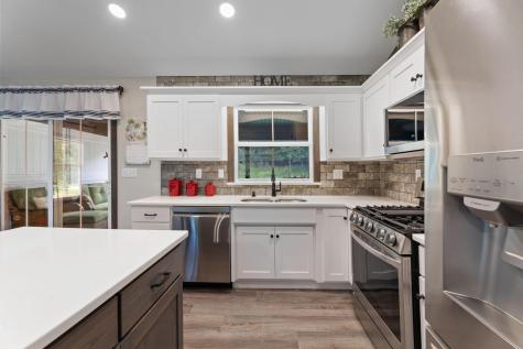 2776 Apple Valley Drive Howard OH 43028