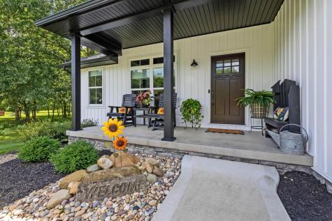 2776 Apple Valley Drive Howard OH 43028