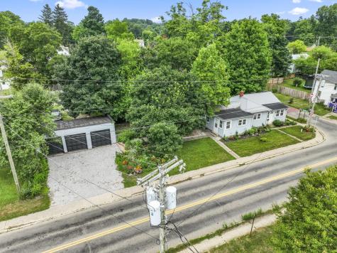 706 E Burgess Street Mount Vernon OH 43050
