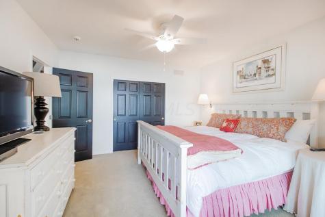 451 Greenacre Circle Howard OH 43028
