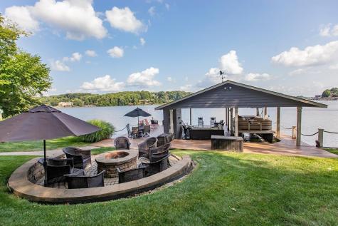 451 Greenacre Circle Howard OH 43028