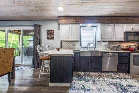 229 Green Valley Drive Howard OH 43028