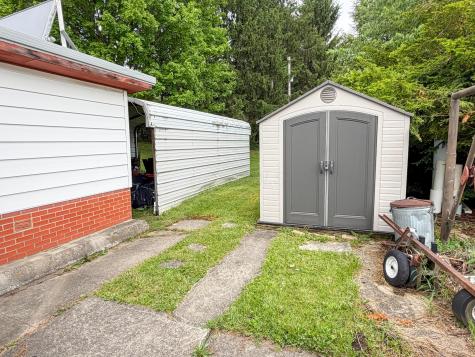 384 State Route 314 Centerburg OH 43011