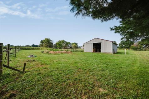 25411 Hopewell Road Gambier OH 43022