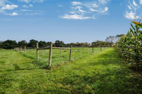 25411 Hopewell Road Gambier OH 43022