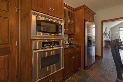 22 Laurelwood Drive Mount Vernon OH 43050