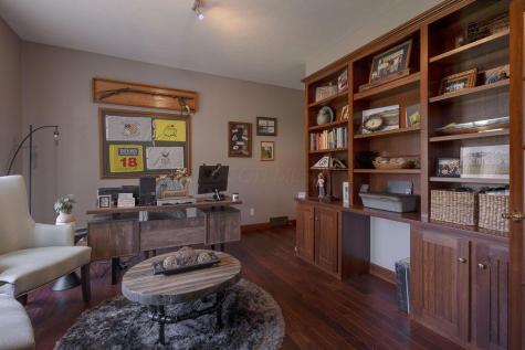 22 Laurelwood Drive Mount Vernon OH 43050