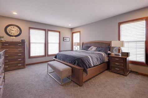 22 Laurelwood Drive Mount Vernon OH 43050