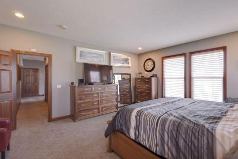 22 Laurelwood Drive Mount Vernon OH 43050