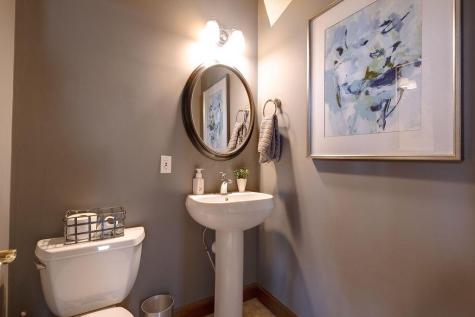 22 Laurelwood Drive Mount Vernon OH 43050