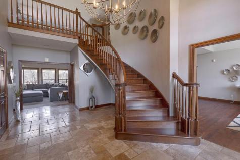 22 Laurelwood Drive Mount Vernon OH 43050