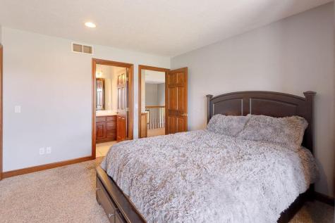 22 Laurelwood Drive Mount Vernon OH 43050