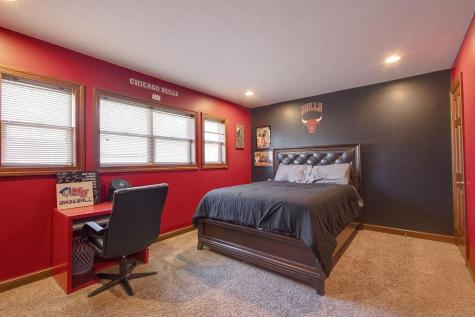 22 Laurelwood Drive Mount Vernon OH 43050