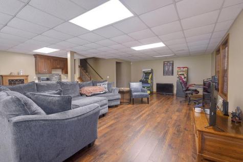 22 Laurelwood Drive Mount Vernon OH 43050