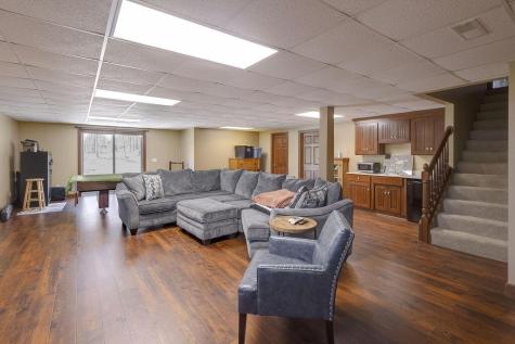 22 Laurelwood Drive Mount Vernon OH 43050