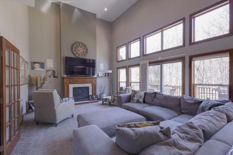 22 Laurelwood Drive Mount Vernon OH 43050