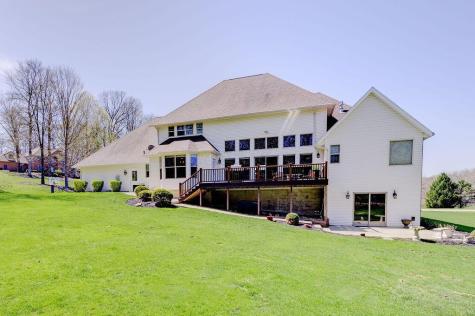 22 Laurelwood Drive Mount Vernon OH 43050