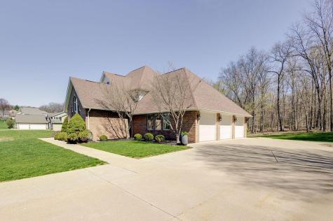 22 Laurelwood Drive Mount Vernon OH 43050