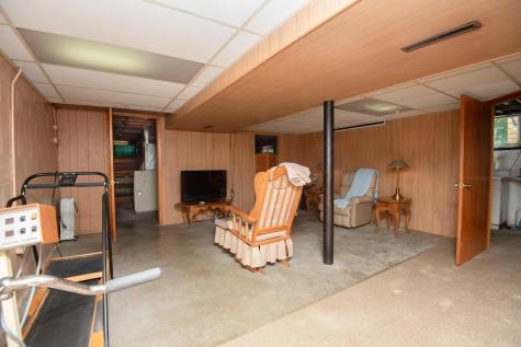 10950 Mount Vernon Road Utica OH 43080