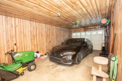 10950 Mount Vernon Road Utica OH 43080